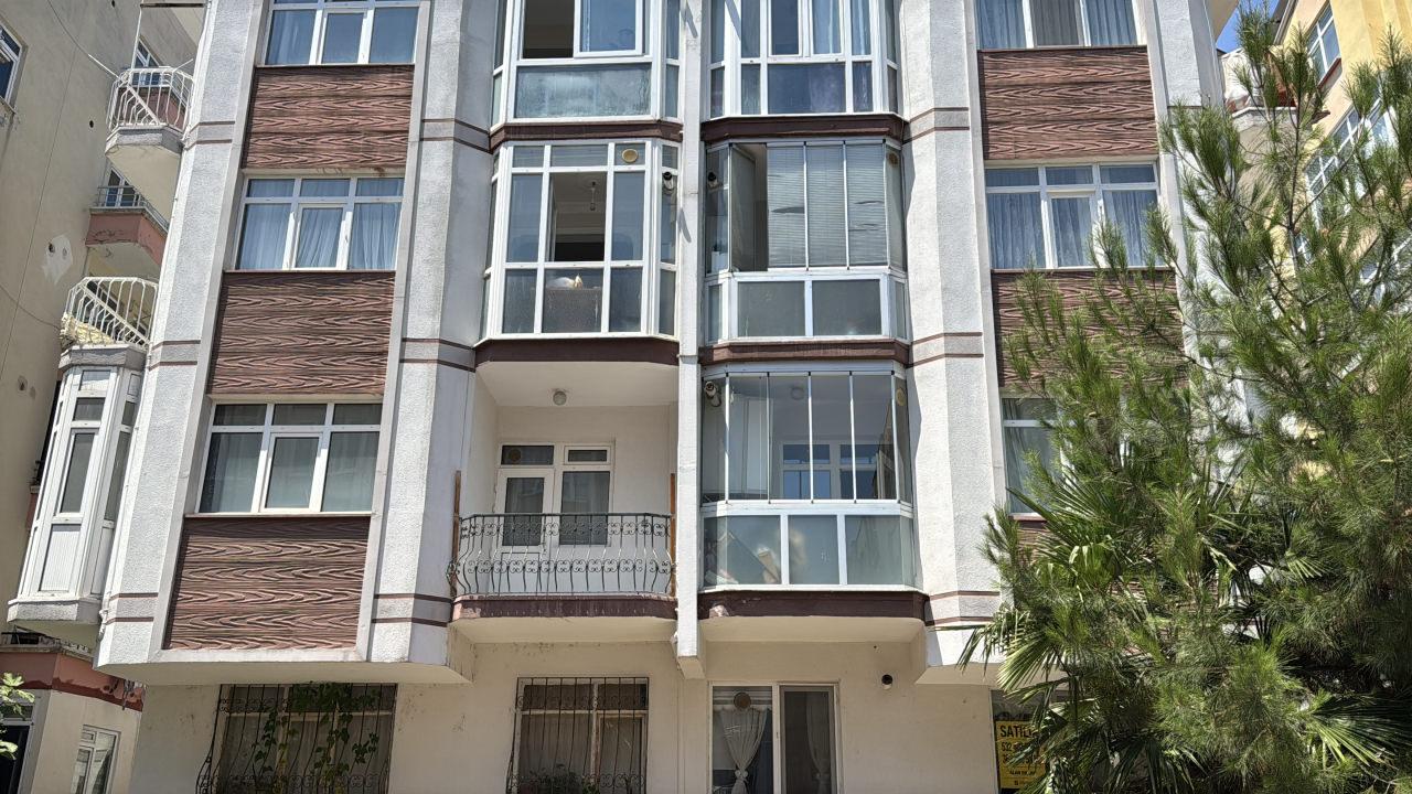 Kötü kokuların geldiği apartman