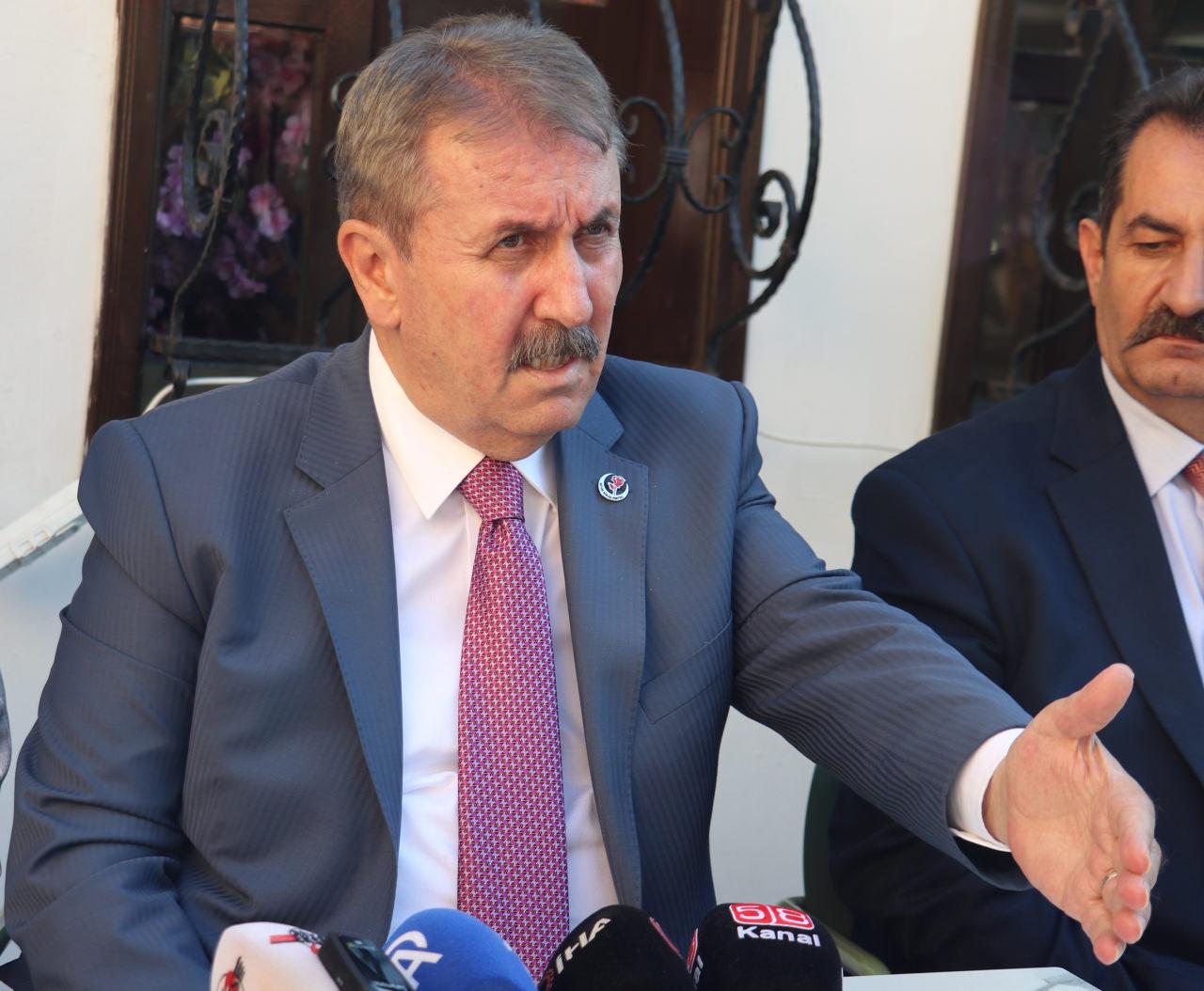 BBP lideri Destici'den Muhsin Yazıcıoğlu açıklaması: Takibe başlayan uçaklar var!