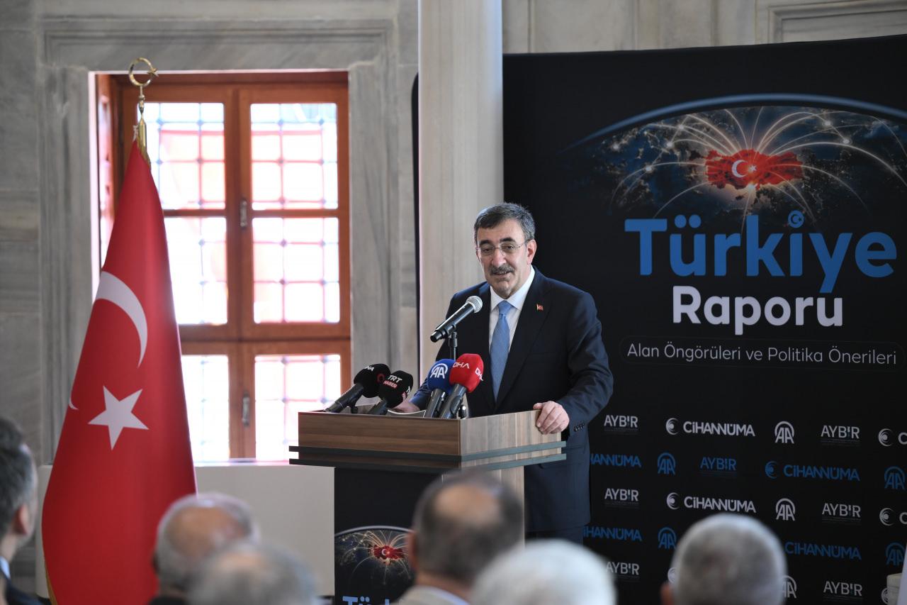 Dünya ekonomisi sıkıntıdayken Türkiye yüzde 35 büyüdü: Cevdet Yılmaz'dan şaşırtan bilanço!