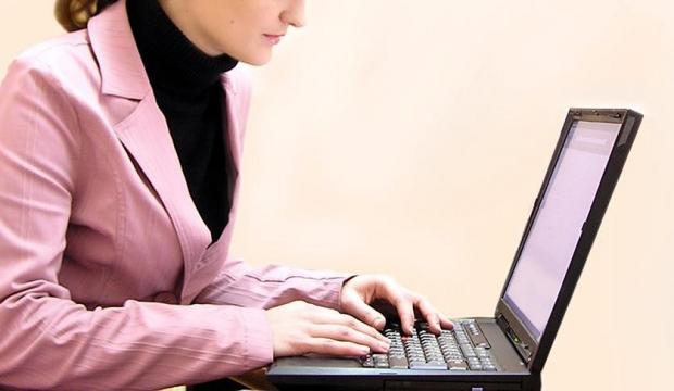 Doğurganlık krizinin gizli nedeni: Değersizleştirilen annelik ve ev i&ccedil;i emek