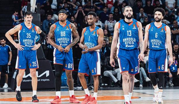 Anadolu Efes'te s&uuml;rpriz ayrılık!