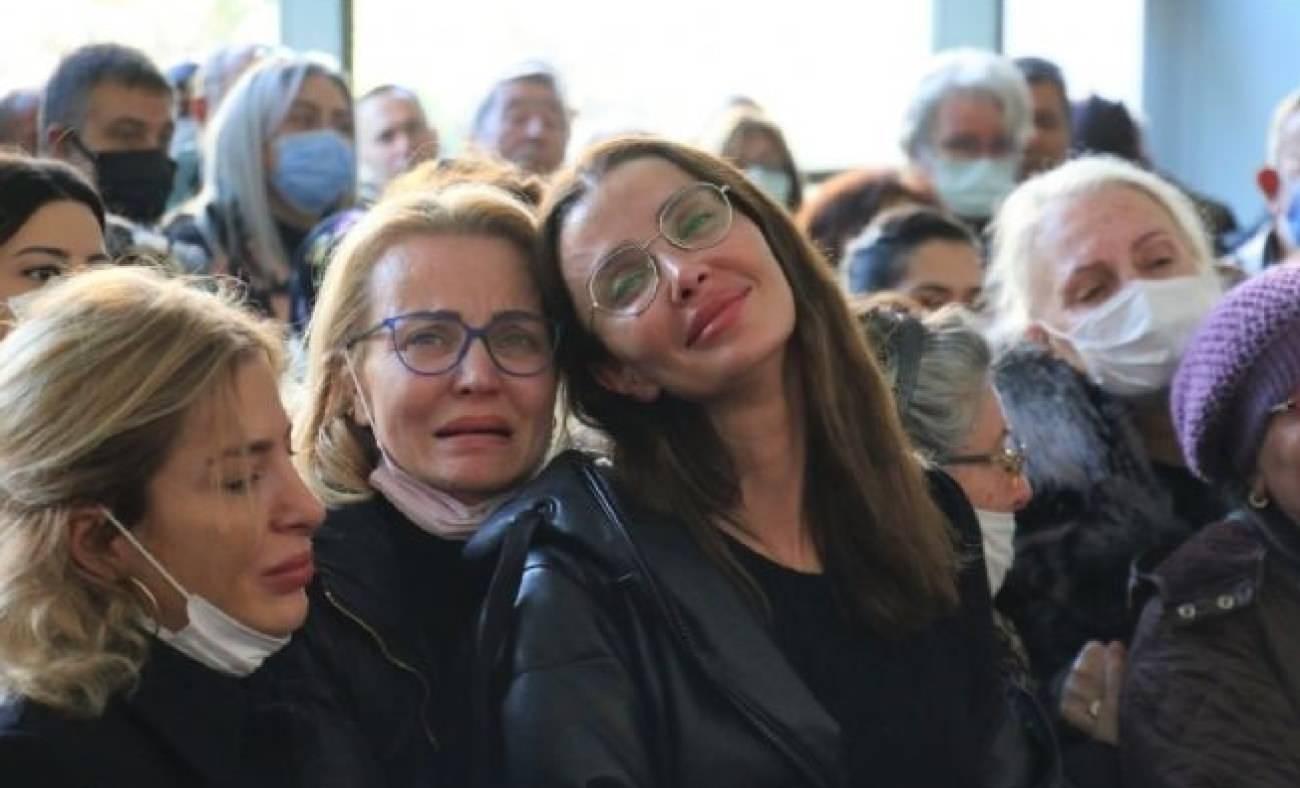 Babasını trafik kazasında kaybetmişti: &Ouml;zge Ulusoy hukuk m&uuml;cadelesini kazandı