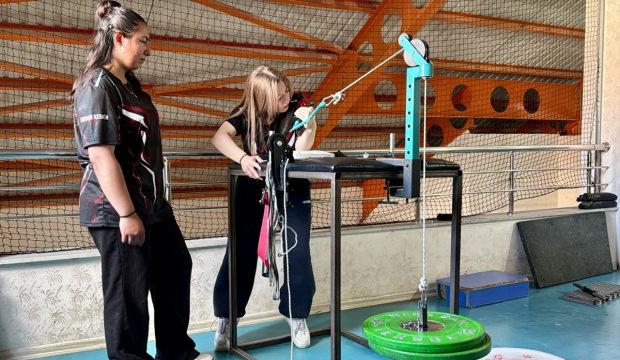 Beden eğitimi &ouml;ğretmeni keşfetti! T&uuml;rkiye'nin en iyilerinden oldu