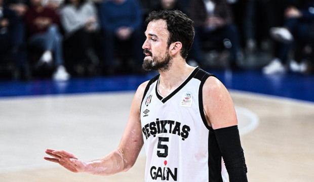 Beşiktaş'tan ayrıldı! Eski takımı Fenerbah&ccedil;e'ye transfer oldu