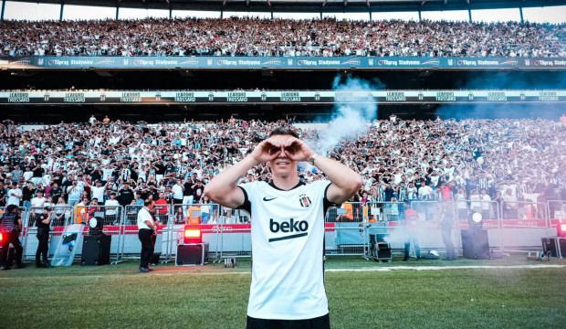 Beşiktaş'tan Leandro Trossard'ın tanıtım klibinde transfer t&uuml;yosu!