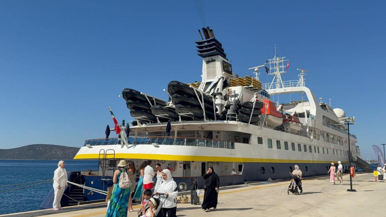 335 metrelik yüzen şehirler Muğla'da: Ruslar Bodrum'u, Avrupalılar Marmaris'i seçti