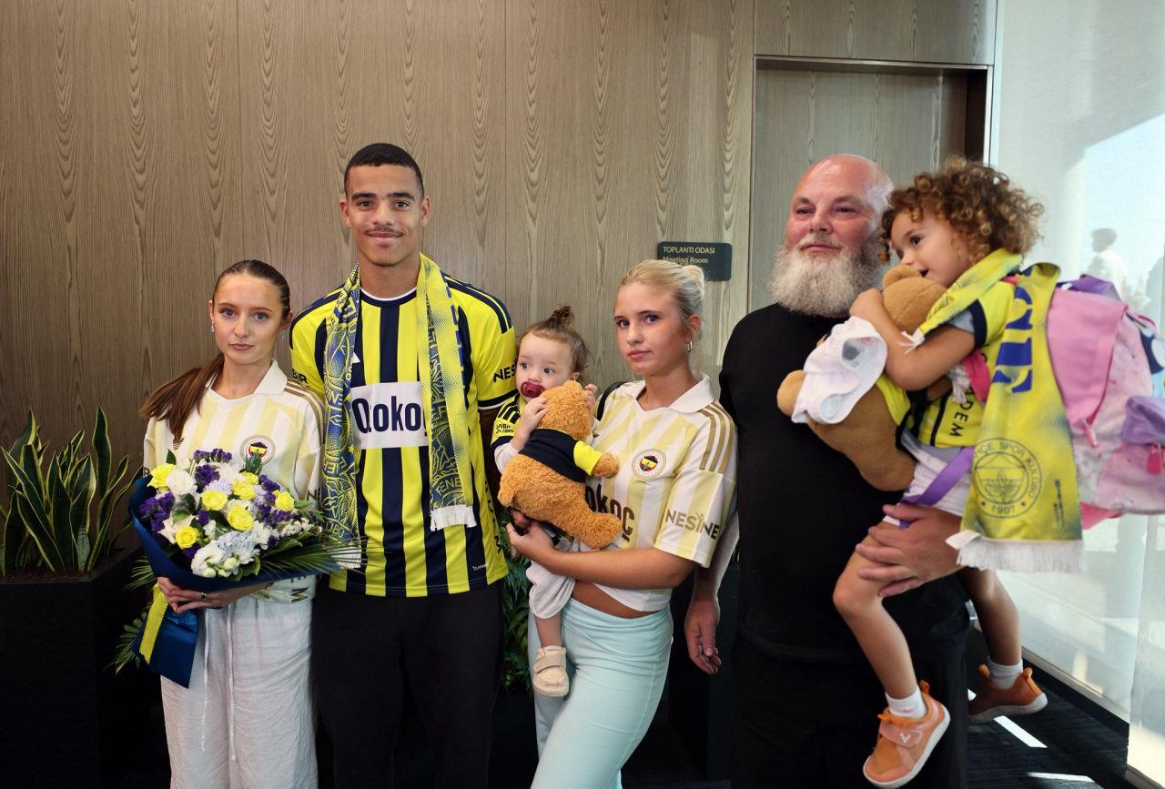 Mason Greenwood ve ailesi