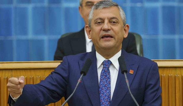 &Ouml;zg&uuml;r &Ouml;zel'den yeni parti sinyali