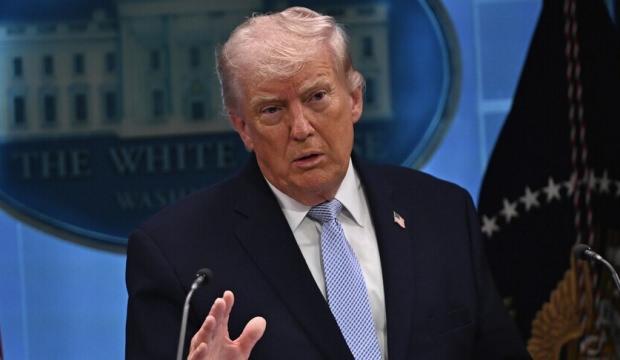 Trump'tan tarihi iddia: &Ccedil;in 220 milyon se&ccedil;men bilgisini &ccedil;aldı