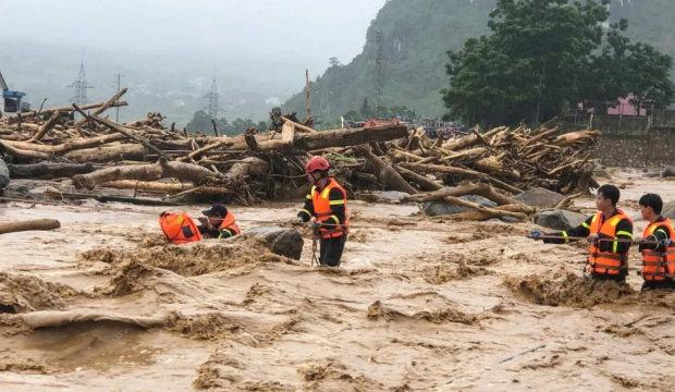 Vietnam'da sel felaketi: 4 &ouml;l&uuml;, 7 yaralı, 4 kayıp