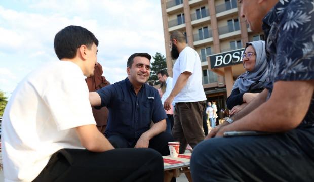 YTB Başkanı Abdulhadi Turus, sıla yolunda vatandaşları karşıladı 