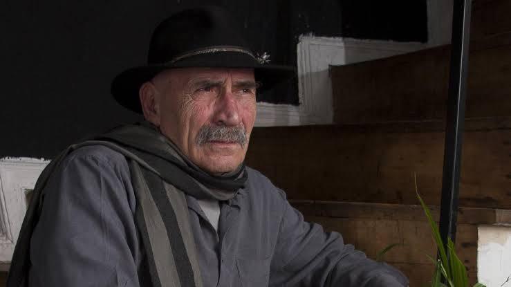 Tuncel Kurtiz'in mezarının son hali