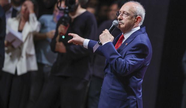 Siyaset g&uuml;ndemine oturdu! CHP'lileri ayaklandıran iddia! Peş peşe sert a&ccedil;ıklamalar! 