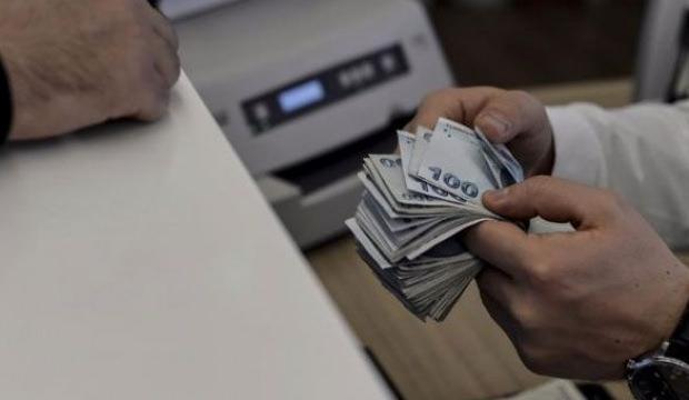 Bankalar cep yaktı: &Uuml;creti m&uuml;şteri &ouml;deyecek