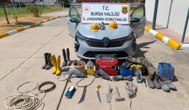 Bursa'da 35 metrelik t&uuml;nelde ka&ccedil;ak kazı yapan 5 ş&uuml;pheli yakalandı