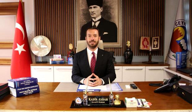 Belediye Başkanı partisinden istifa etti! Yeni partisini a&ccedil;ıkladı