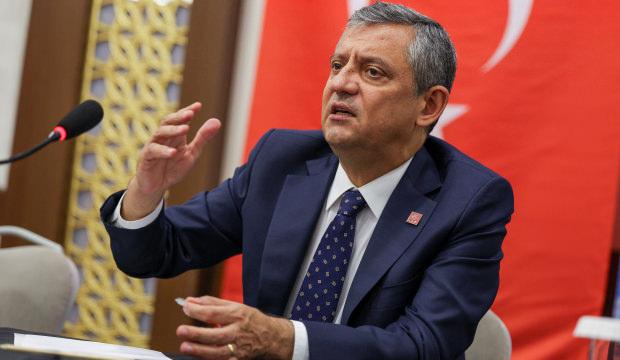 &Ouml;zg&uuml;r &Ouml;zel'in yeni partisini CHP'nin şaibeli isimleri kuracak