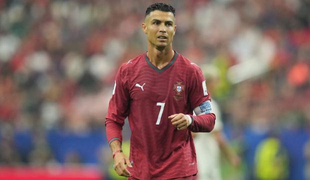 Cristiano Ronaldo'dan sosyal medyada Lionel Messi'yi kızdıracak hamle