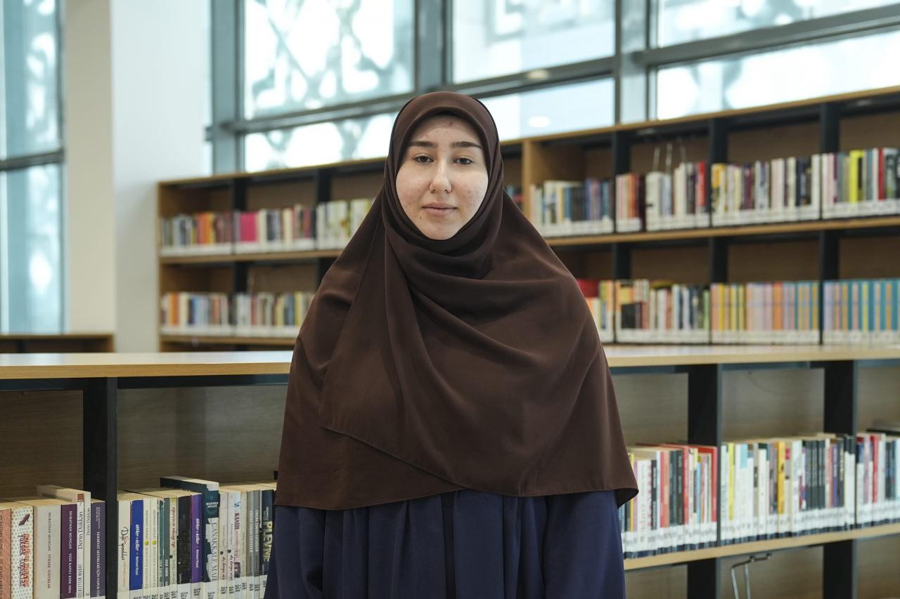 Kartal Anadolu İmam Hatip Lisesi (AİHL) öğrencisi Hanne Hifa Akkuş