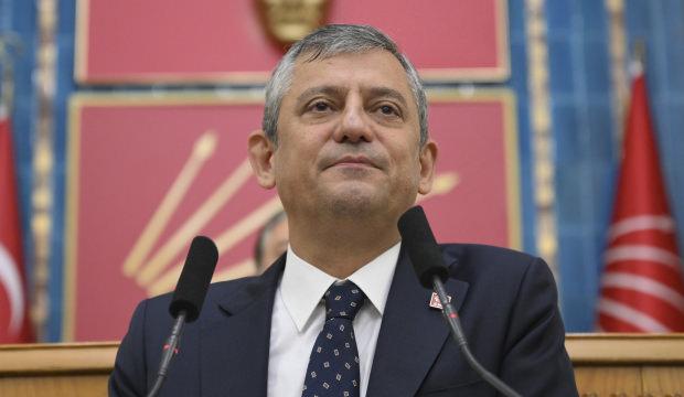 &Ouml;zg&uuml;r &Ouml;zel'den dikkat &ccedil;eken hamle! Profilini değiştirdi, 'YENİ PARTİ' detayı...