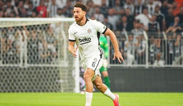  Salih &Ouml;zcan: İnanılmaz bir atmosfer vardı