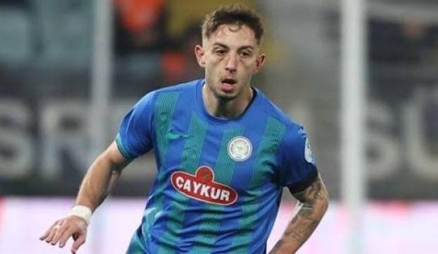S&uuml;per Lig ekibinde ayrılık! 27'lik orta saha Polonya'ya transfer oldu