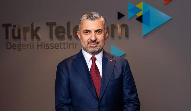 T&uuml;rk Telekom'dan KKTC'ye fiber, T&uuml;rkiye'ye yerli akıllı telefon hamlesi