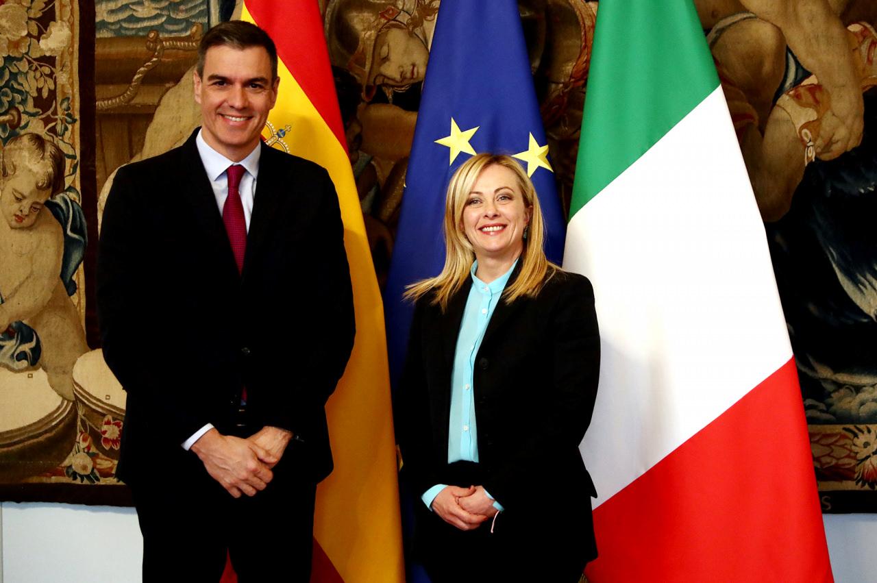 Pedro Sanchez ve Giorgia Meloni