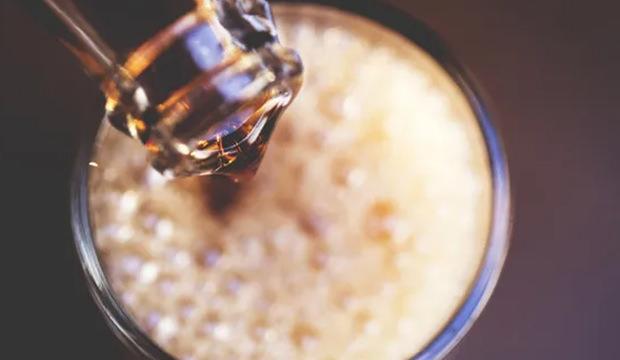 D&uuml;zenli i&ccedil;en yandı: Kanser riskini artırıyor! Ger&ccedil;ek ortaya &ccedil;ıktı