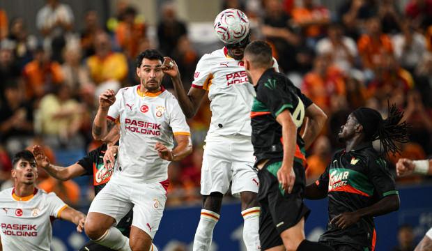 Galatasaray hazırlık ma&ccedil;ında bozguna uğradı!