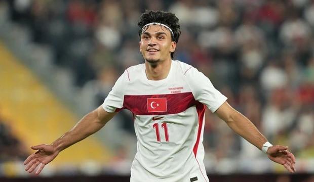 Galatasaray'ı kızdıracak hamle! Fenerbah&ccedil;e, Leao'dan sonra Can Uzun i&ccedil;in devreye girdi