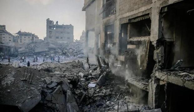 Gazze'de bir binadan iki aileye ait 99 ceset &ccedil;ıkarıldı