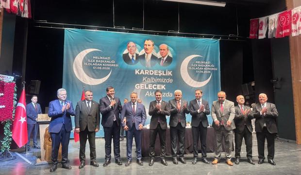  Kayseri&rsquo;de 3 belediye meclis &uuml;yesi MHP&rsquo;ye katıldı