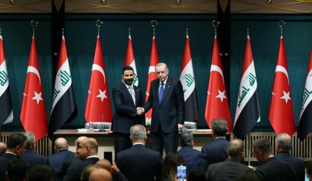 K&uuml;resel ticarete taze kan: Kalkınma Yolu Projesi S&uuml;veyş ve H&uuml;rm&uuml;z'e meydan okuyor
