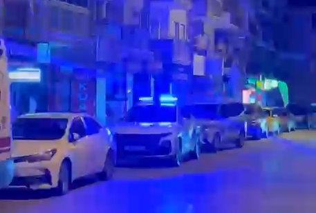Bursa'da evde tabanca ile vurulmuş halde ölü bulundu.