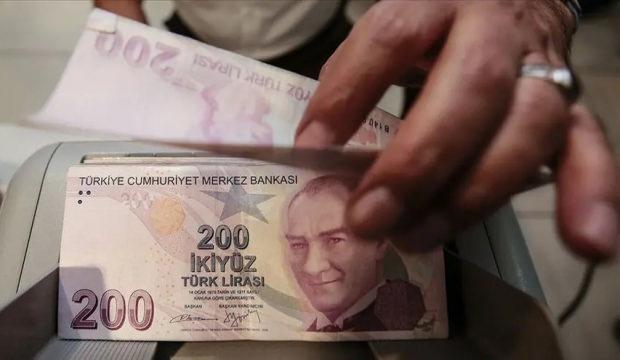 En d&uuml;ş&uuml;k emekli aylığı fark &ouml;demeleri hesaplara yatırıldı