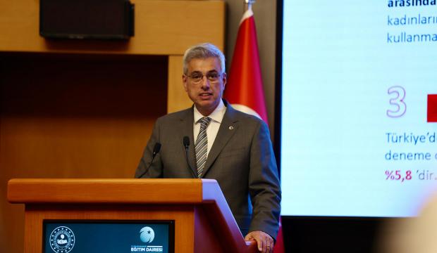 Sağlık Bakanı Memişoğlu kaymakam adaylarıyla bir araya geldi