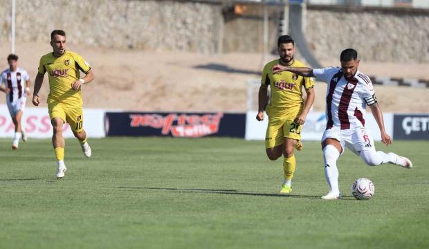 Gen&ccedil; yıldız ma&ccedil;a damga vurdu! Bandırmaspor, lige fırtına gibi başladı