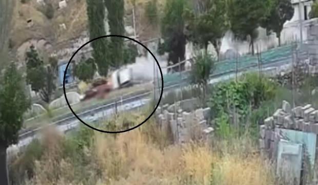 Gelin aracının lastiği patladı korkun&ccedil; anlar kameraya yansıdı