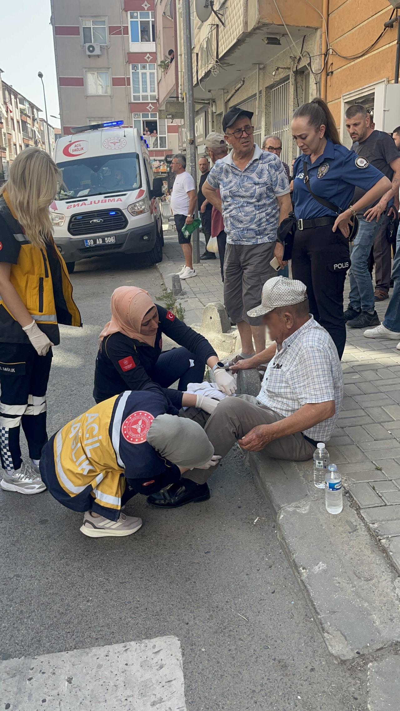 Olay yerine sağlık ekipleri sevk edildi. 