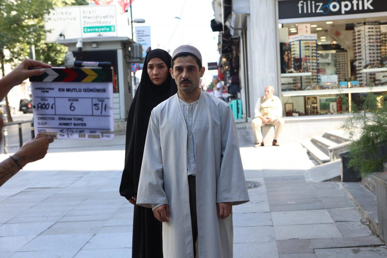 Filmden bir başka görsel.