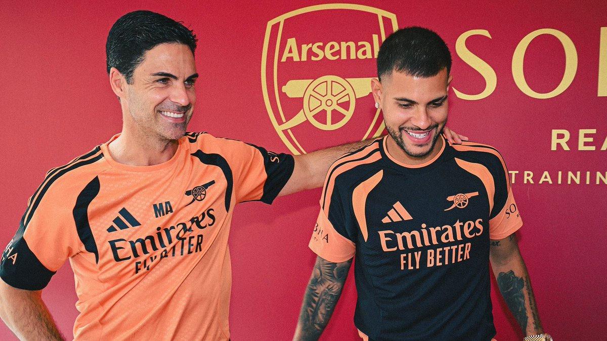 Arsenal Teknik Direktörü Mikel Arteta ve Bruno Guimaraes