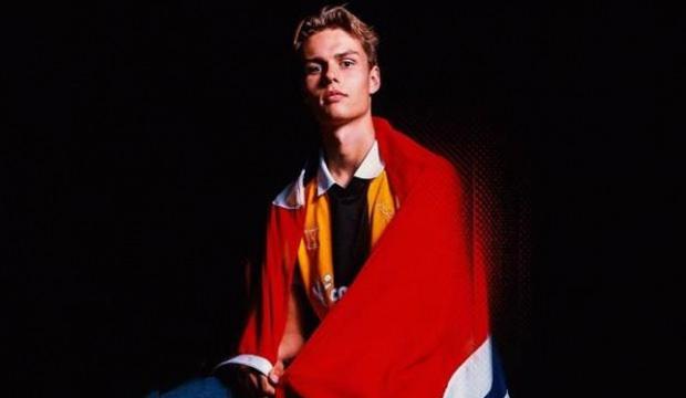 Acun Ilıcalı'nın takımı Hull City'e gen&ccedil; Viking! 5 yıllık imza...