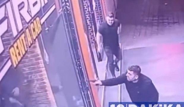 Adana'da Teksas'ı andıran kavga! Dakikalar s&uuml;ren kurşun yağmuru!