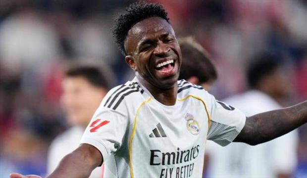 D&uuml;nyada yılın transferi! Vinicius i&ccedil;in 120 milyon Euro'luk teklif