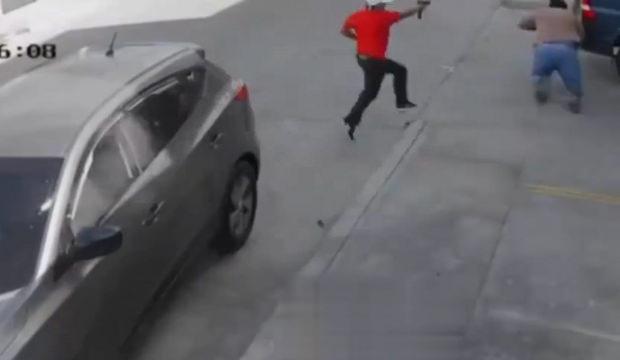 Ekvador'da belediye m&uuml;fettişine kanlı pusu! 13 kurşunla infaz etti!