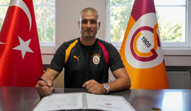 Eren Derdiyok yıllar sonra Galatasaray'a d&ouml;nd&uuml;!