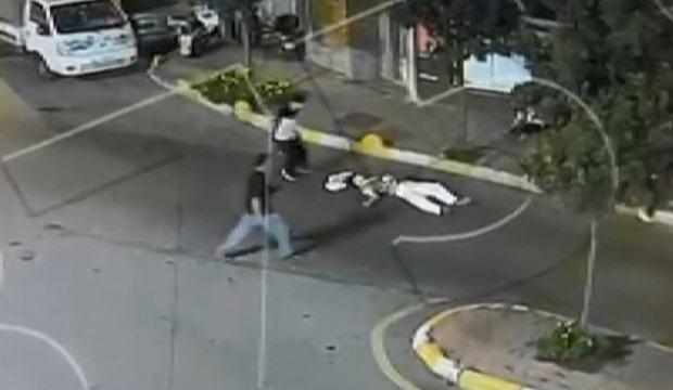 Fatih'te 19 yaşındaki Ali'nin bı&ccedil;akla &ouml;ld&uuml;r&uuml;ld&uuml;ğ&uuml; kavganın g&ouml;r&uuml;nt&uuml;leri ortaya &ccedil;ıktı