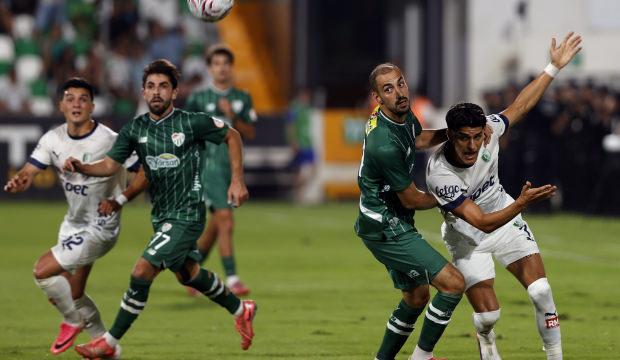 Bursaspor zaferle başladı! 3 puanı yeni yıldızlarıyla kaptı