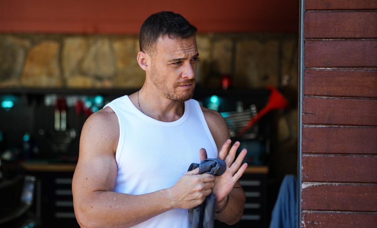 Kerem B&uuml;rsin'den &ouml;zel a&ccedil;ıklamalar: Onsuz mutsuz bir insana d&ouml;n&uuml;ş&uuml;yorum